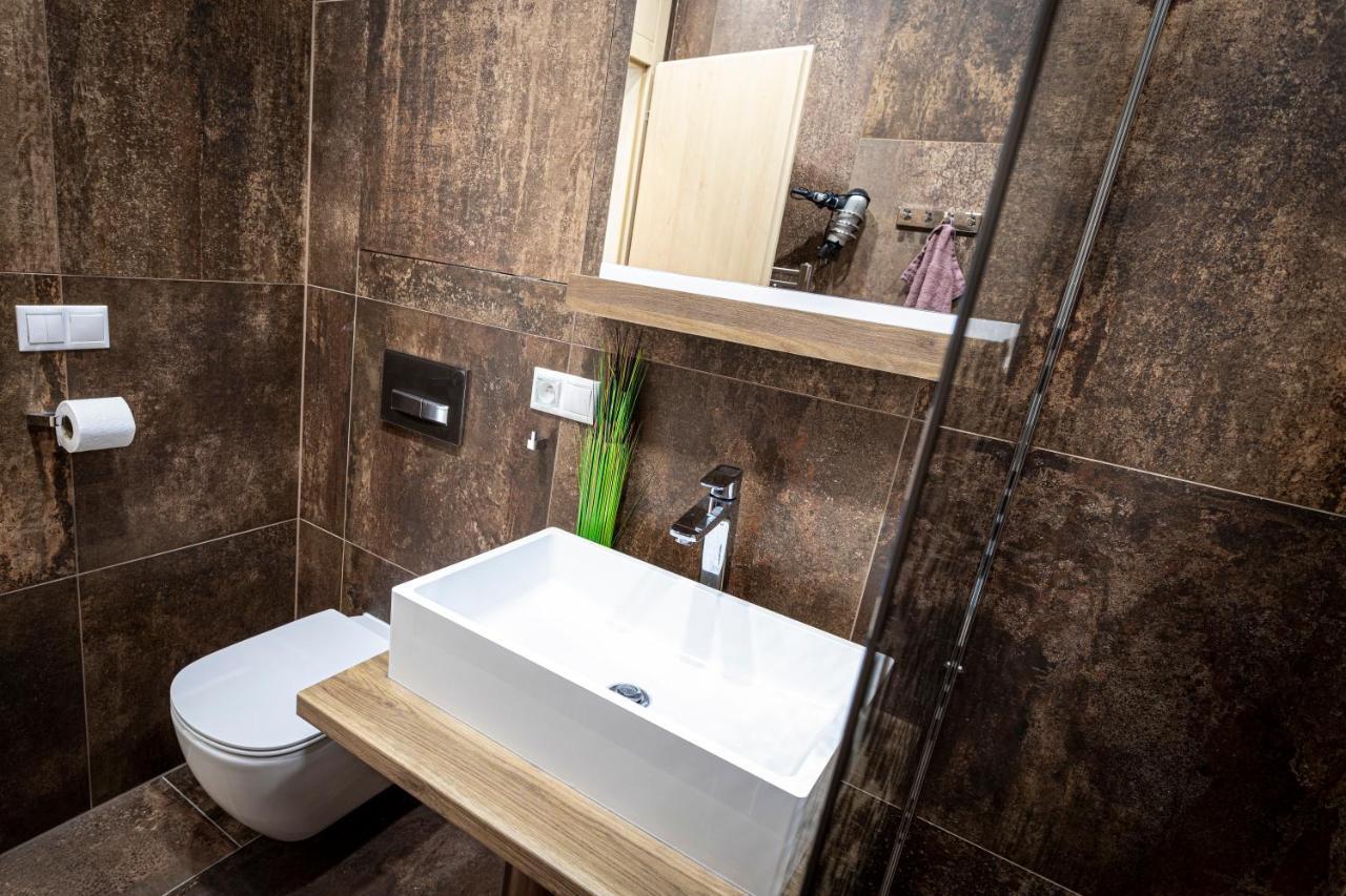 Moderny Apartman Swen S 2 Terasami Tatranská Lomnica Exterior foto
